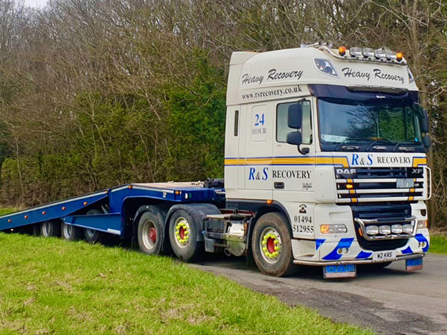 low loader vehicle recovery